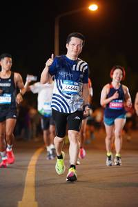 BIB: 6099, 177977, 760
                            <button type="button" onclick="openModal(22878230)" class="btn btn-primary btn-sm float-right btn-popup" data-toggle="modal" data-target=".modal-high-quality">
                        <i class="fas fa-shopping-cart"></i> Add to Cart
                    </button>
                                            <button type="button" onclick="isThisMe(22878230, true)" class="btn btn-success btn-sm float-right btn-popup btn-isme hidden" data-toggle="tooltip" data-placement="bottom" title="นี่คือรูปของคุณใช่ไหม คลิกที่นี่เพื่อเอาเข้าอัลบั้ม">
                        <i class="fas fa-plus"></i> Add to album
                    </button>
                    <button type="button" onclick="isThisMe(22878230, false)" class="btn btn-warning btn-sm float-right btn-popup btn-isnotme hidden">
                        <i class="fas fa-ban"></i> Remove from album
                    </button>